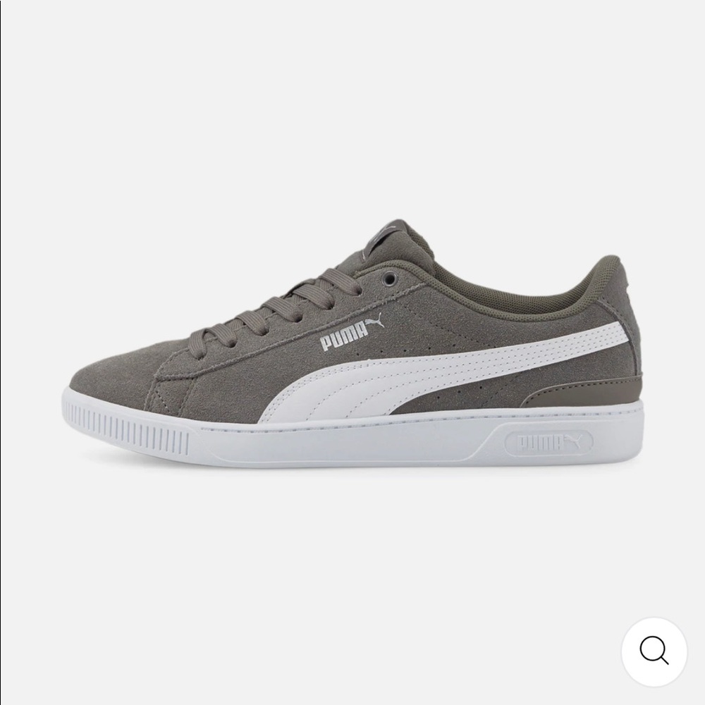 PUMA Women's Vikky V3 Sneakers
